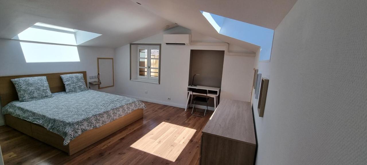 Loft 80M2 En Plein Coeur De La Vieille Ville 3 Etoiles ตูลง ภายนอก รูปภาพ