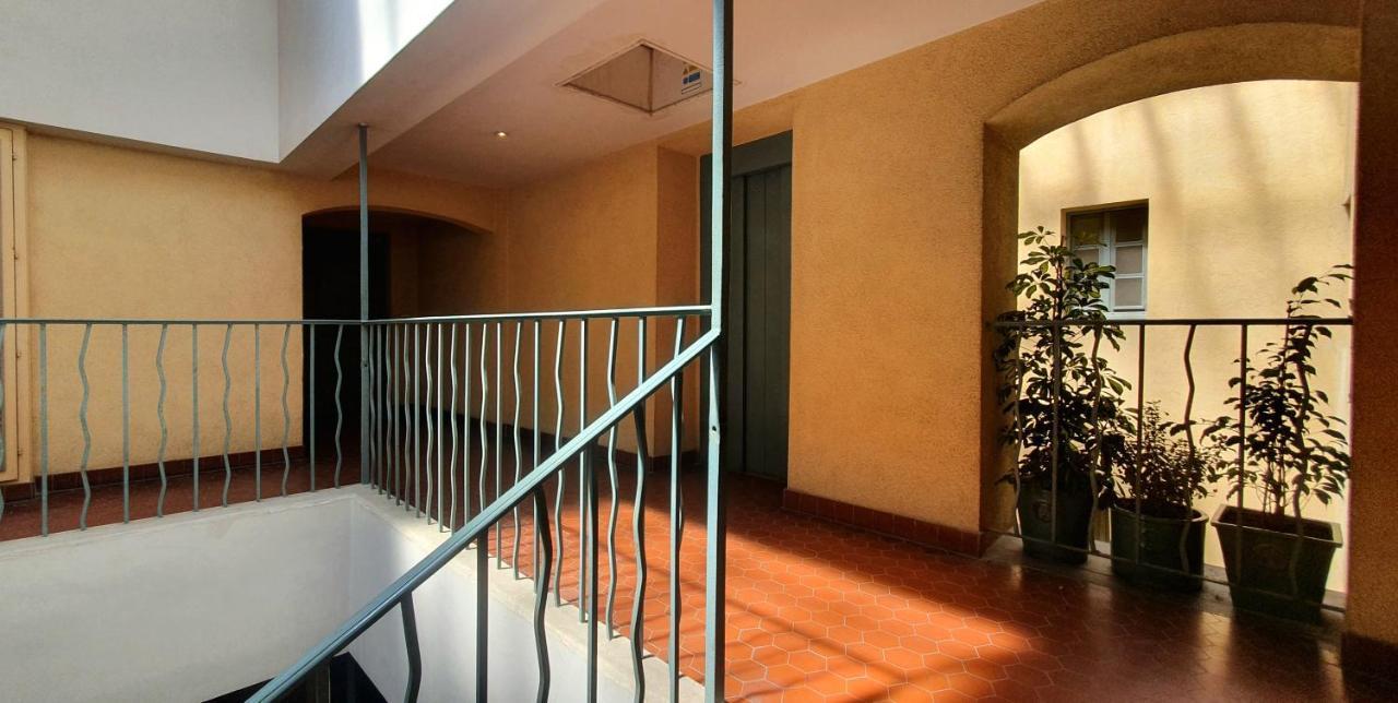 Loft 80M2 En Plein Coeur De La Vieille Ville 3 Etoiles ตูลง ภายนอก รูปภาพ